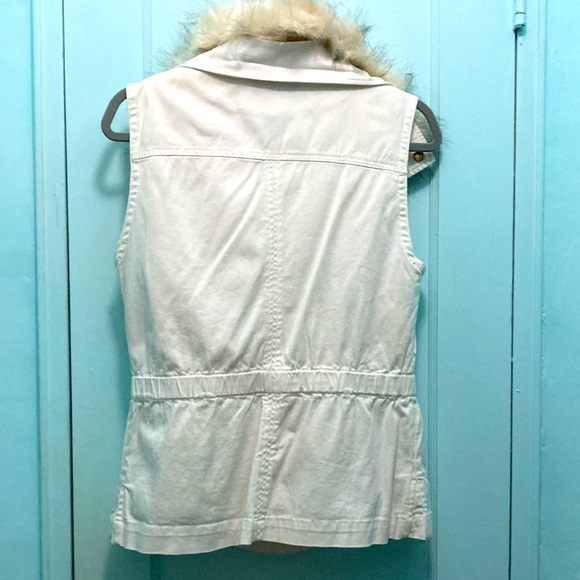 INC 2 in 1 faux fur vest - denim safari style  X-Small - Picture 3 of 16